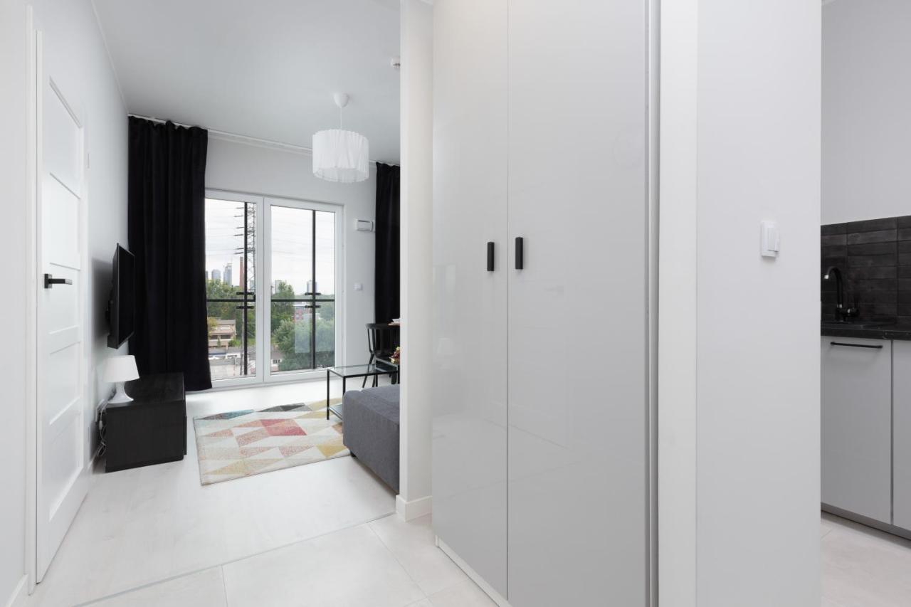 Business Center Apartments Warsaw Wola By Noclegi Renters Exterior photo